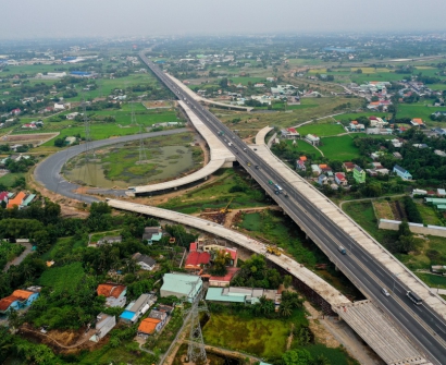 BEN LUC - LONG THANH EXPRESS WAY
